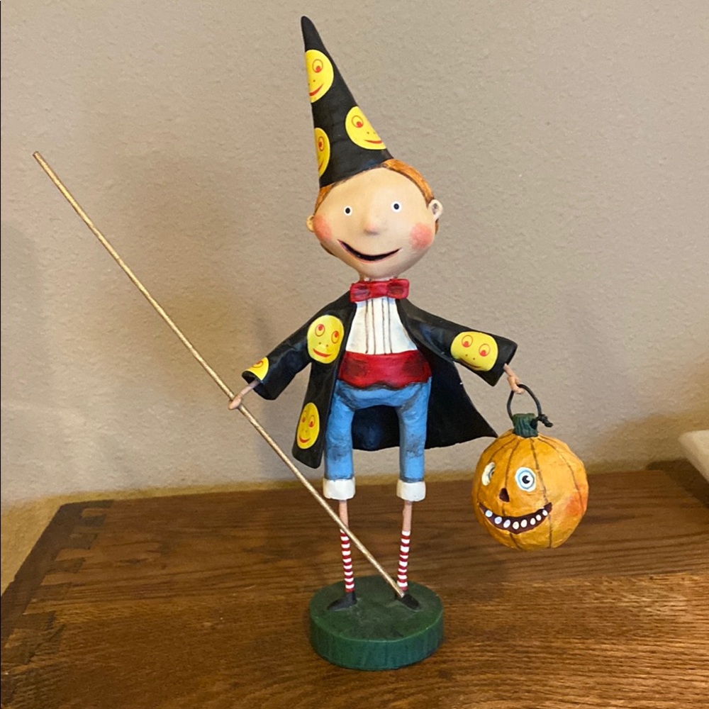 Lori Mitchelll figurine